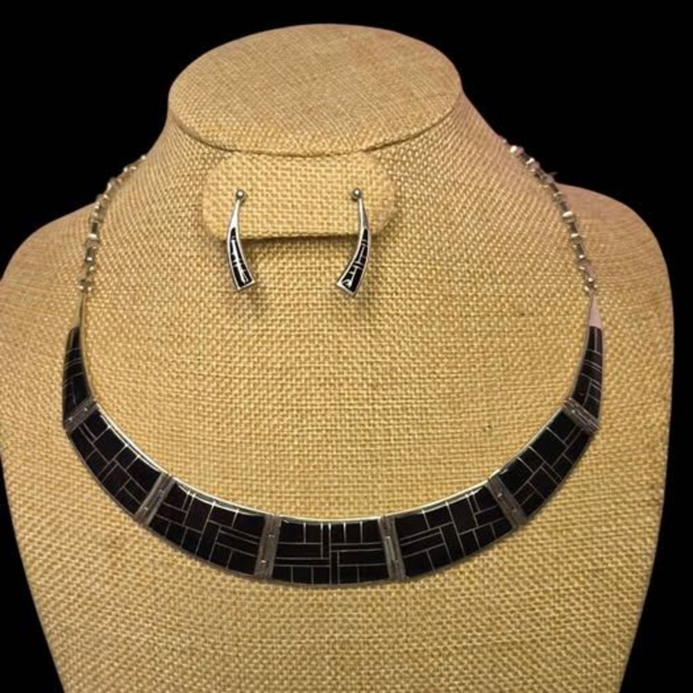 RB Sterling Silver Black Inlay Necklace Earrings Set